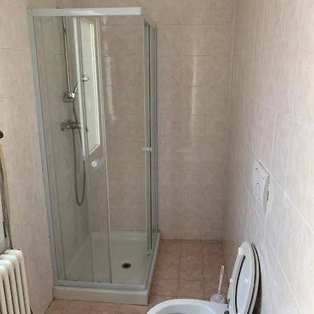 公寓 Dimora Ellen *